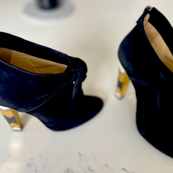 Jimmy Choo Suede Erica ankle boots size 7 $300 - Picture 6 of 6